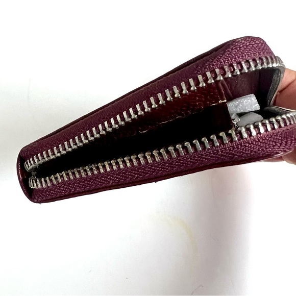 PIAZZA Smooth Leather Zip around Wallet Burgundy NWOT - Picture 4 of 7